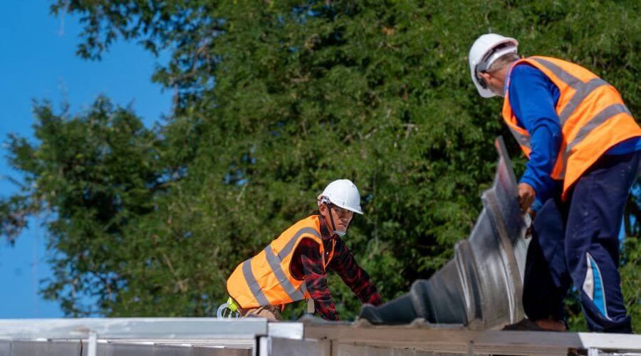 Expert Emergency Roof Repairs services in North East, PA